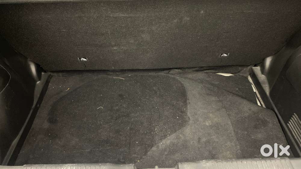 Maruti Suzuki Swift Amt Vxi, 2018, Petrol