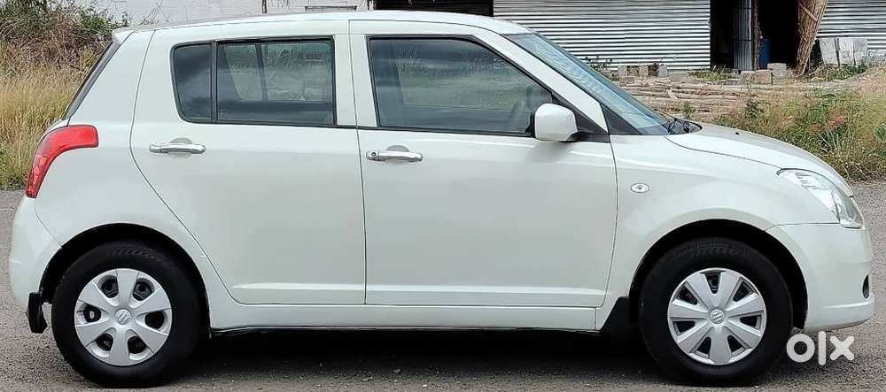 Maruti Suzuki Swift Vxi Bsiv, 2006, Petrol
