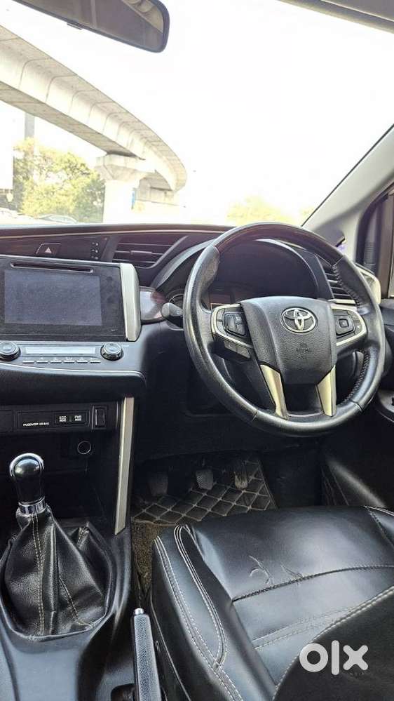 Toyota Innova Crysta 2.4 V, 2017, Diesel