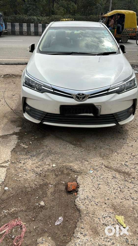 Corolla Altis