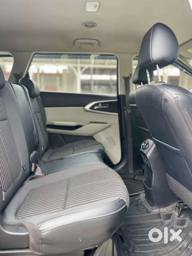 Kia Carens 1.4 Luxury Plus 6 Str, 2022, Petrol