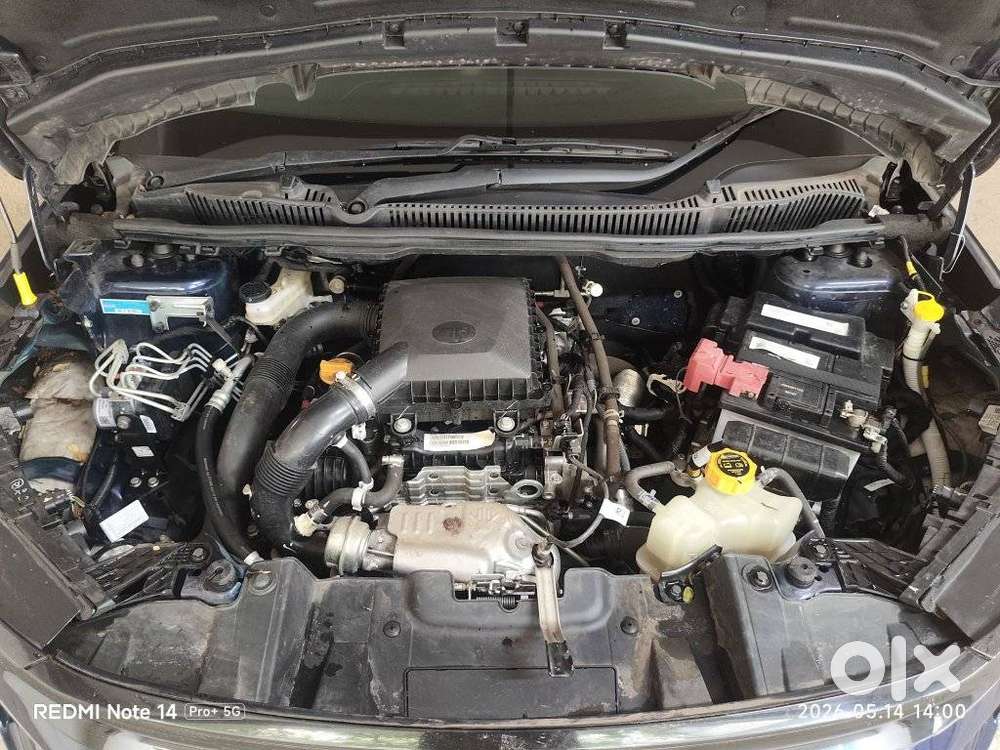 Tata Nexon Pure Plus (s) Petrol Amt, 2025, Petrol