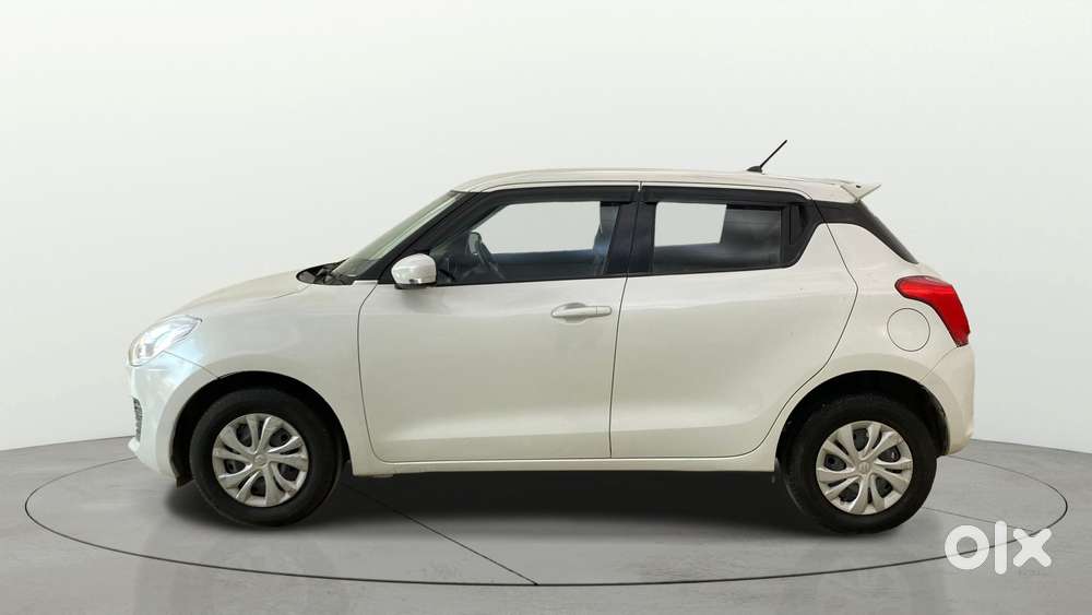 Maruti Suzuki Swift Amt Vxi, 2020, Petrol