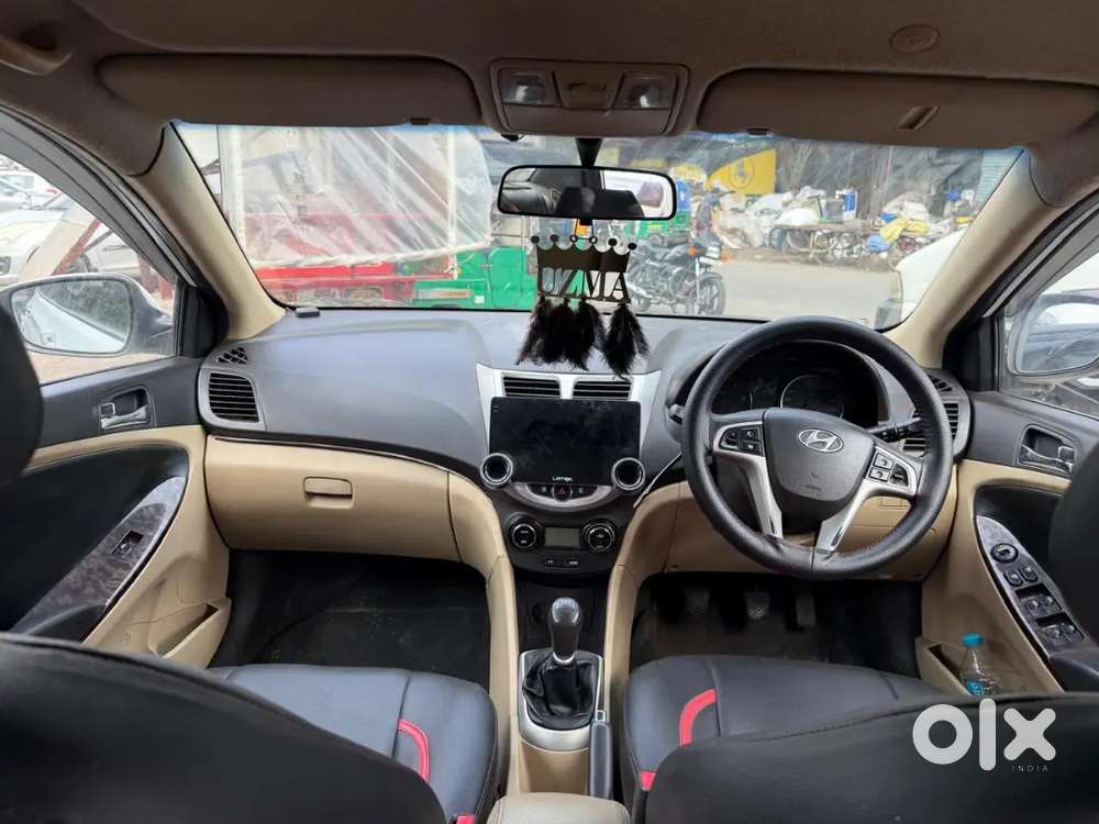 Hyundai Verna 1.6 Sx 2011