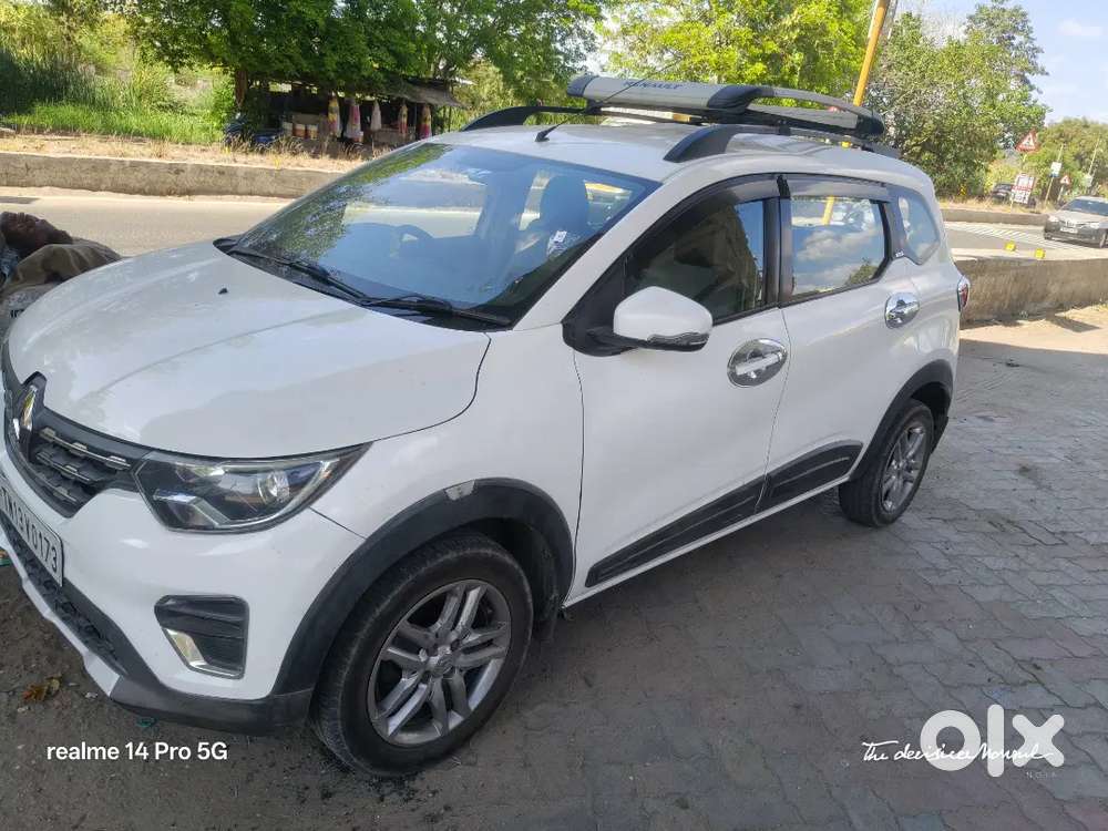 Renault Triber Rxz