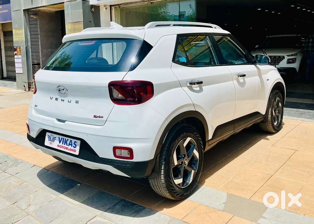 Hyundai Venue Sx Plus Turbo Dct, 2019, Petrol