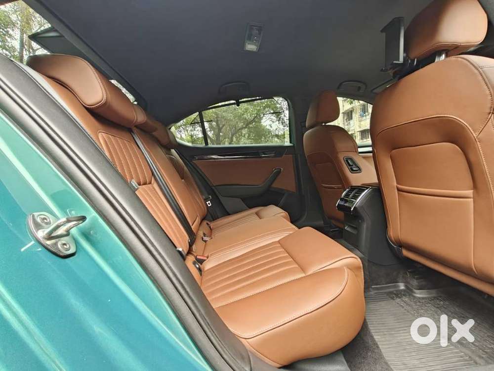 Skoda Superb 2.0 L&k Tsi At, 2024, Petrol