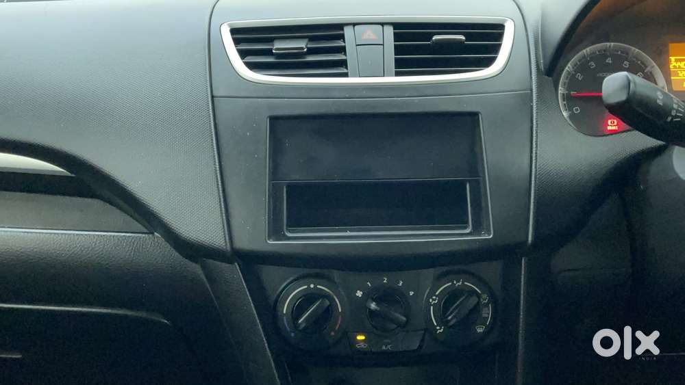 Maruti Suzuki Swift Vvt Vxi, 2012, Petrol