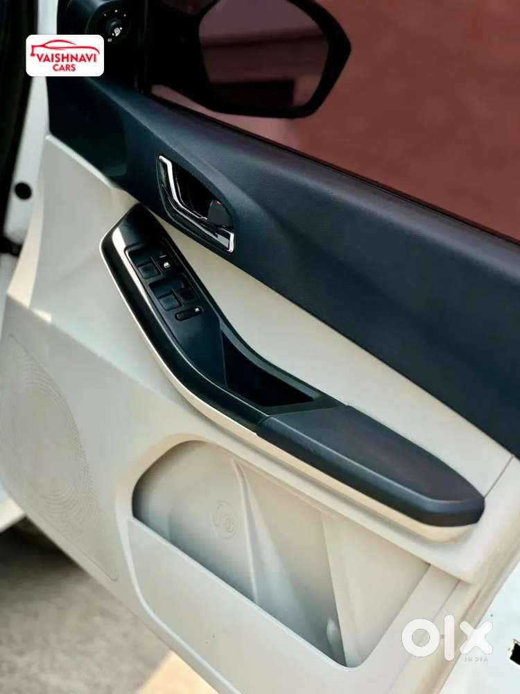 Tata Tiago Xza Plus, 2022, Petrol