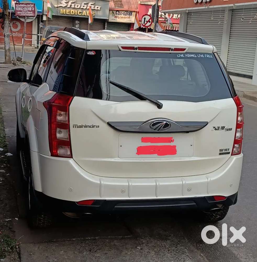 Mahindra Xuv500 2018 Diesel 185000 Km Driven W10 At