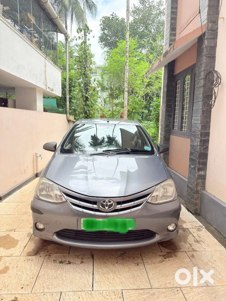 Toyota Etios Liva 2013 Petrol 120000 Km Driven