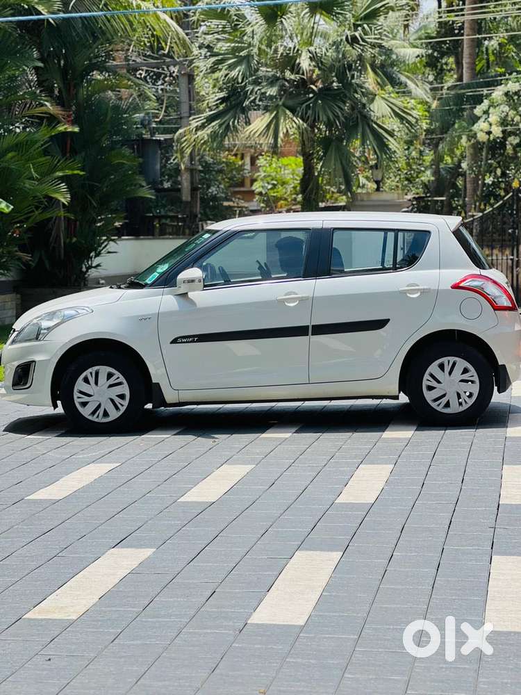Maruti Suzuki Swift 1.2 Abs, 2016, Petrol