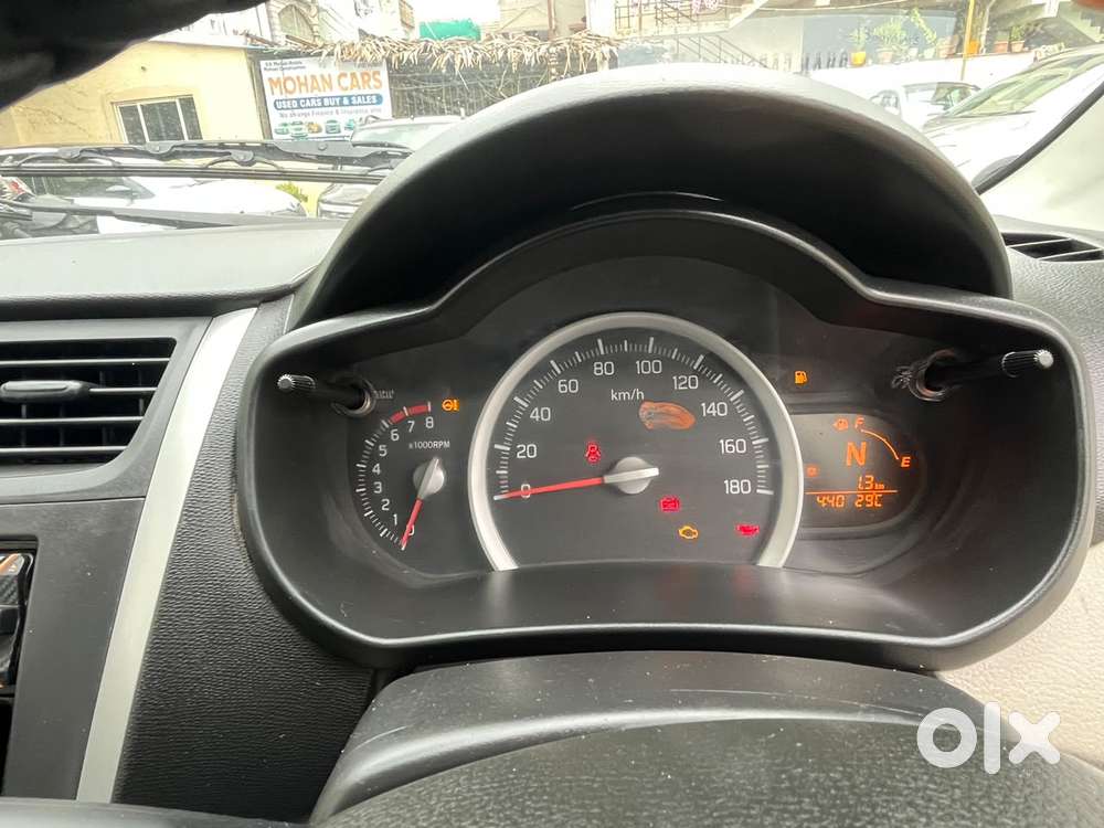 Maruti Suzuki Celerio Vxi At, 2016, Petrol