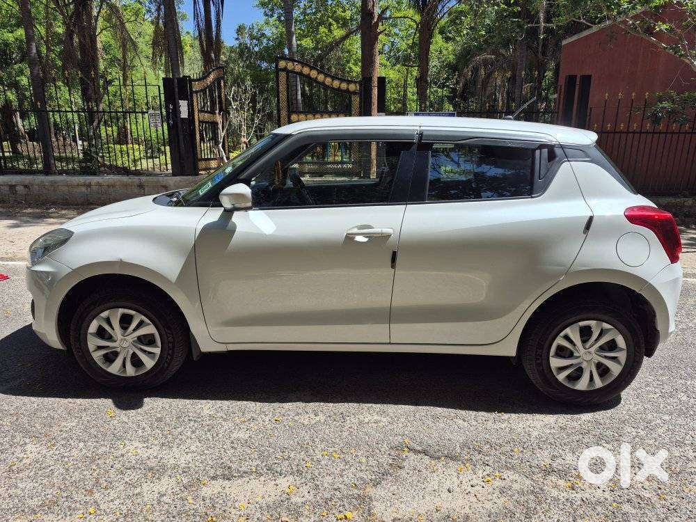 Maruti Suzuki Swift 1.2 Vxi (o), 2023, Petrol