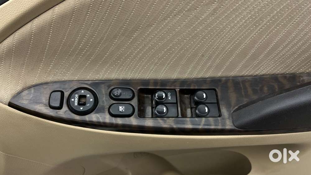 Hyundai Verna 1.6 Vtvt Sx, 2016, Petrol