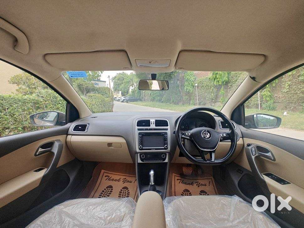 Volkswagen Vento 1.2 Tsi Highline Plus At, 2015, Petrol