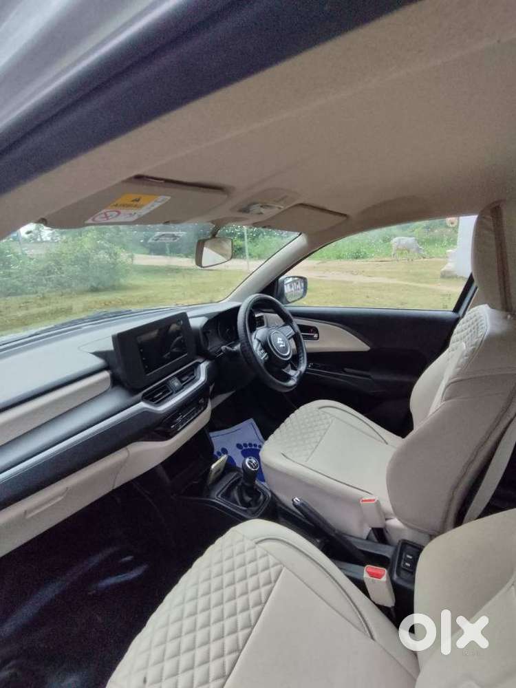 Maruti Suzuki Dzire 1.2 Zxi Amt, 2025, Petrol