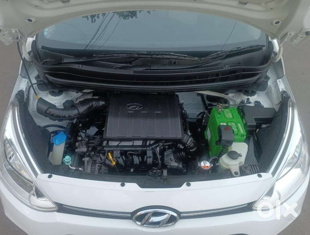Hyundai Grand I10 2016 Next To Showroom Condition