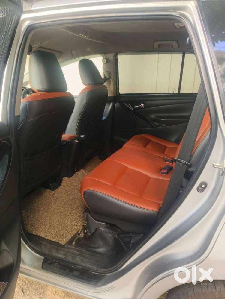 Toyota Innova Crysta 2017 Diesel 410042 Km Driven