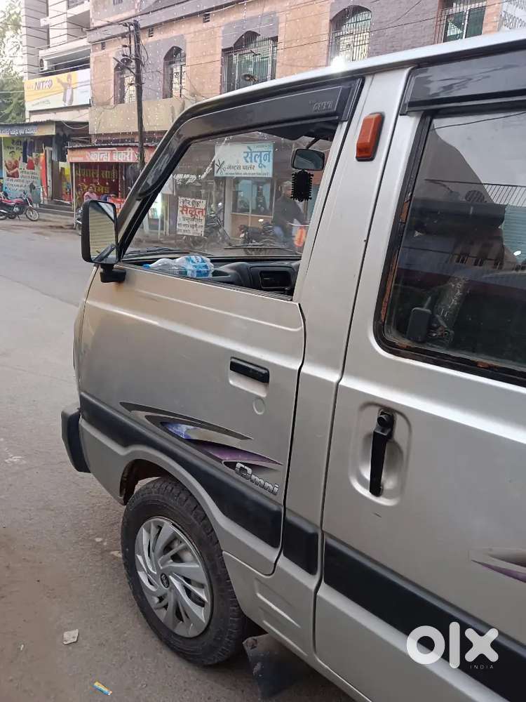 Maruti Suzuki Omni 2013
