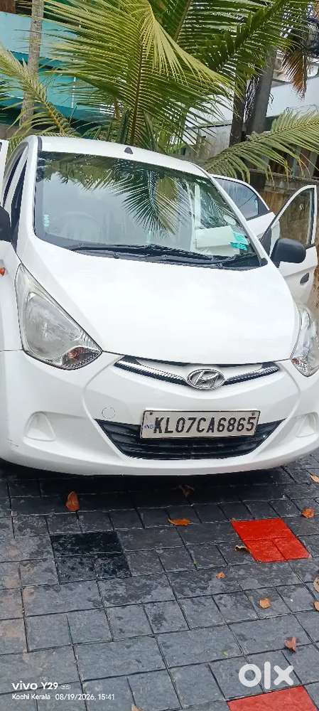 Hyundai Eon Magna 2015