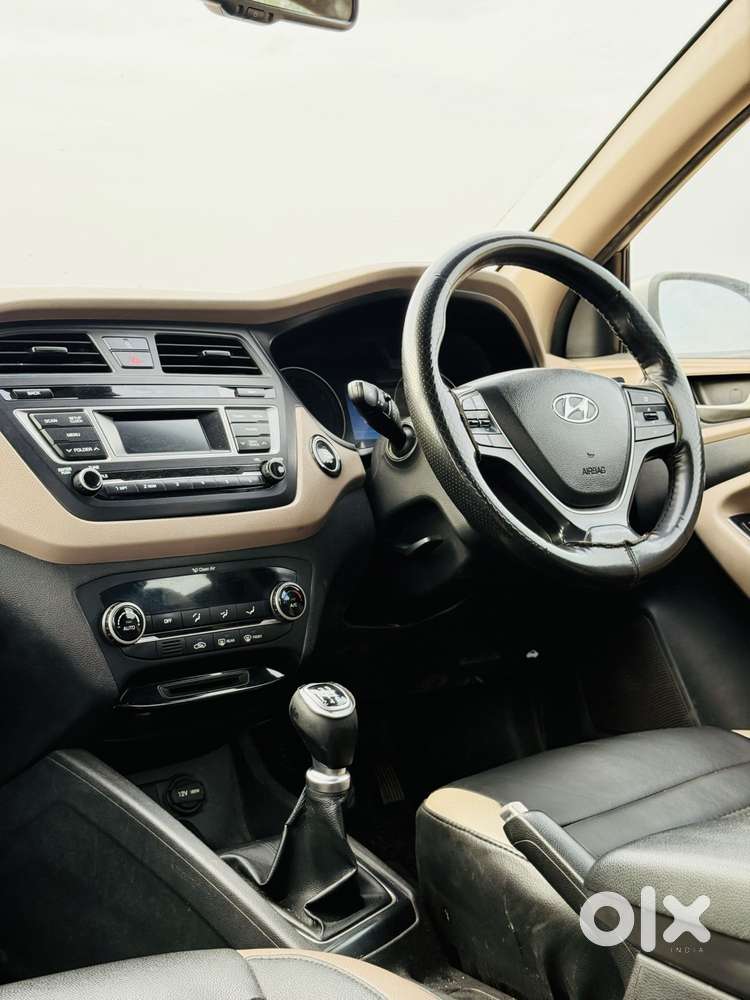 Hyundai I20 Petrol Asta Option, 2016, Petrol