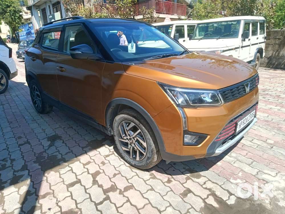 Mahindra Xuv300 W8 Option, 2022, Petrol