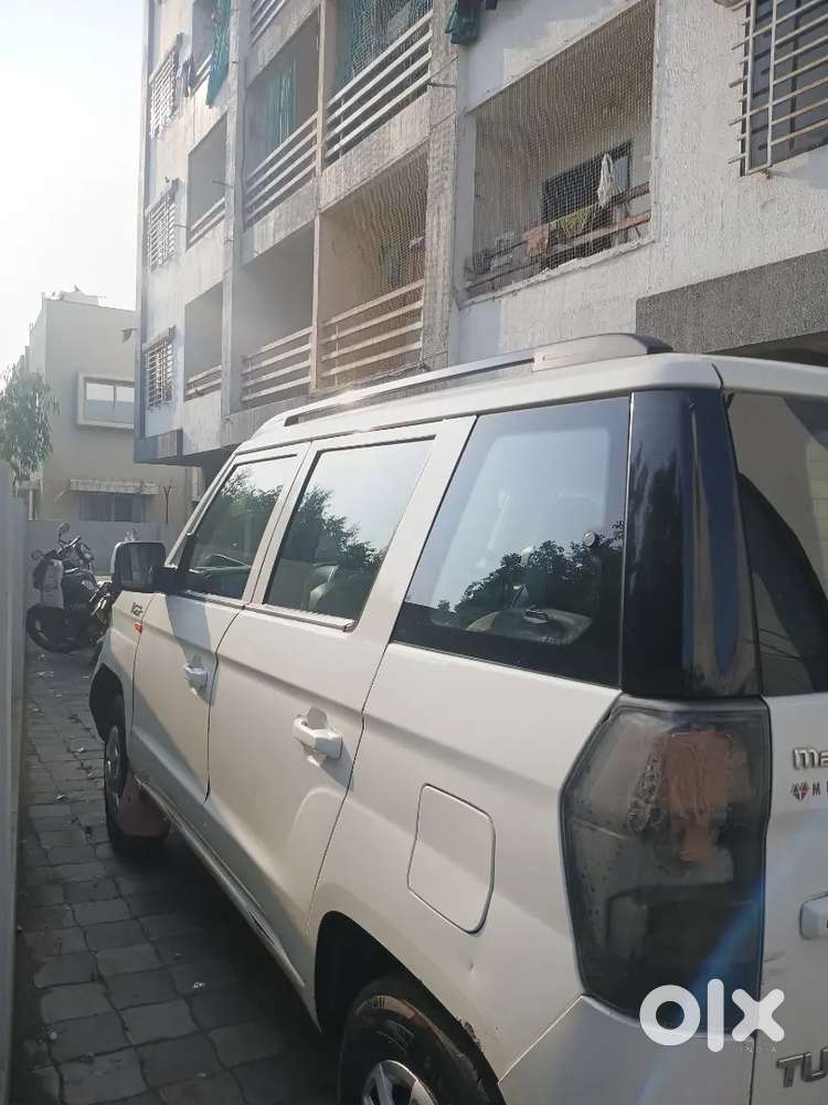 Mahindra Tuv 300 2019 Diesel Well Maintained