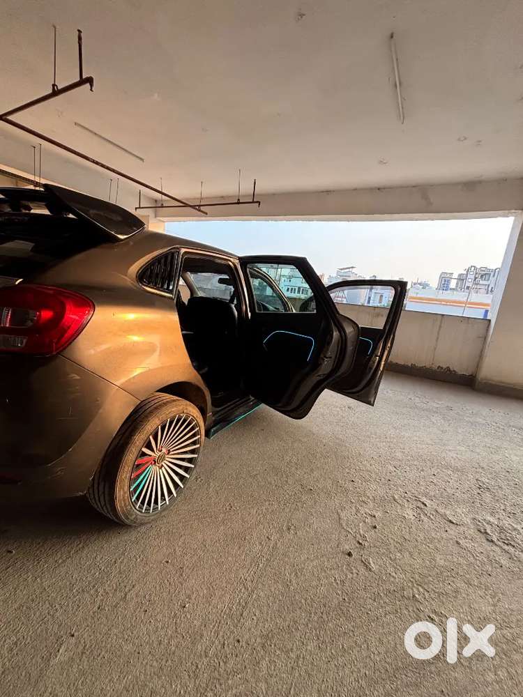 Maruti Baleno Alpha (top Model) - Push Button Alloys