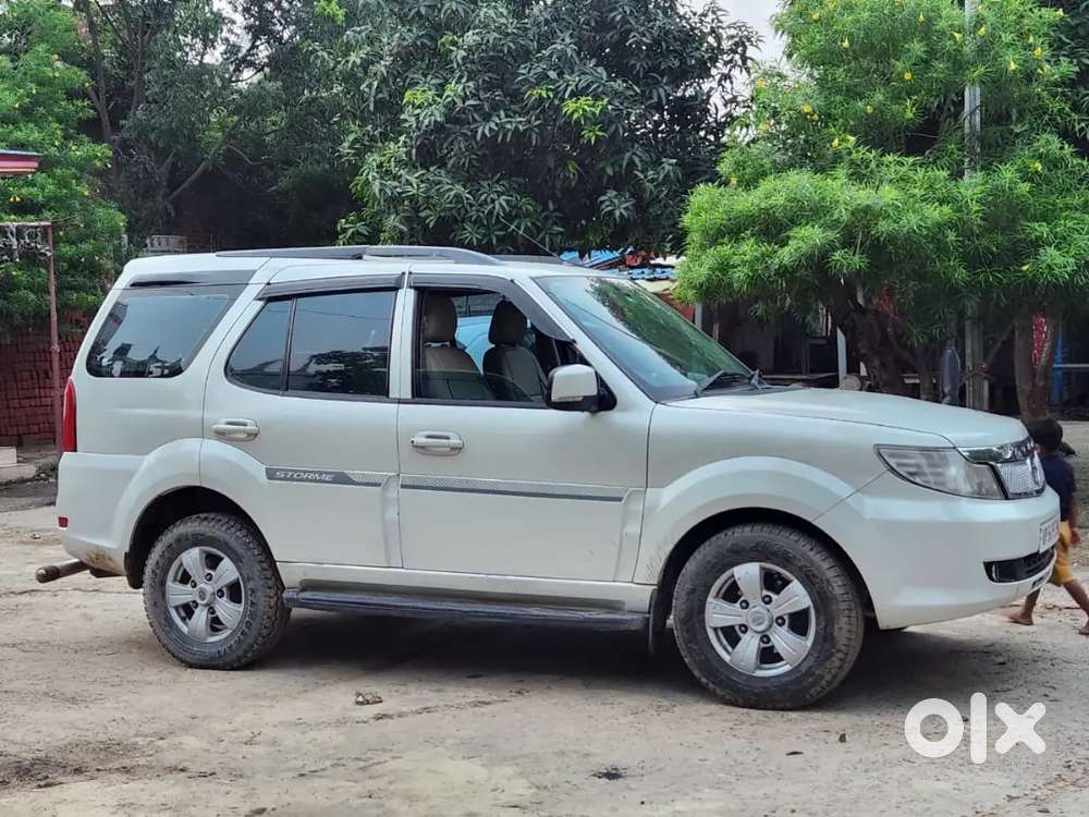Tata Safari Storme Diesel Manual 2015 Year