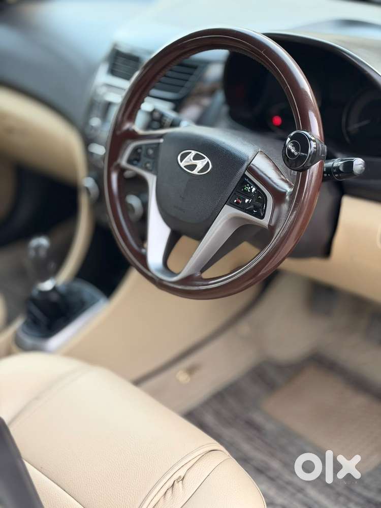 Hyundai Fluidic Verna, 2015, Diesel