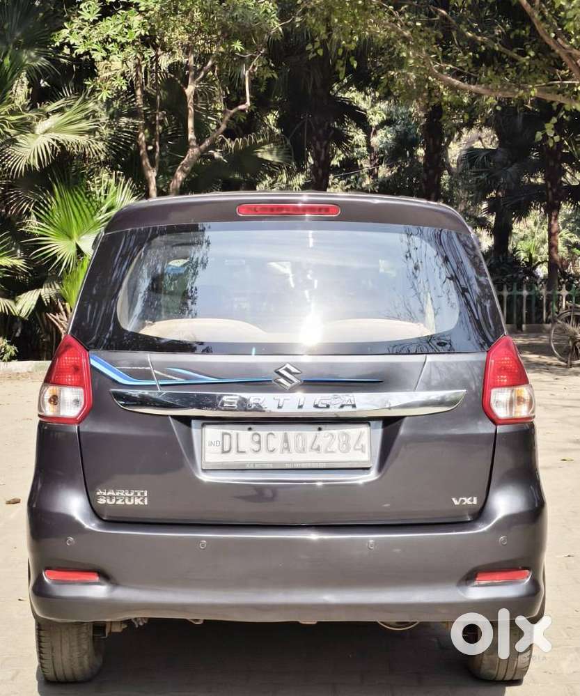 Maruti Suzuki Ertiga 1.4 Vxi Cng Anniversary Edition, 2018, Cng & Hy..