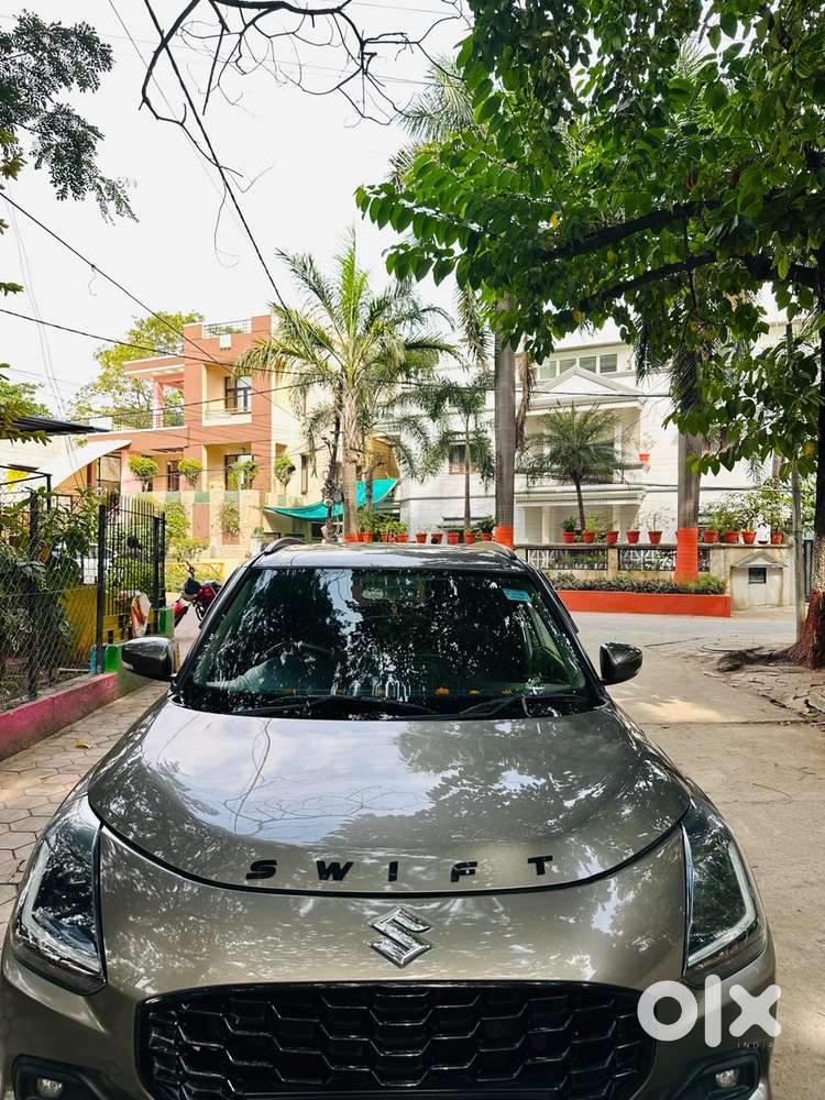 Maruti Suzuki Swift Zxi Plus, 2025, Petrol