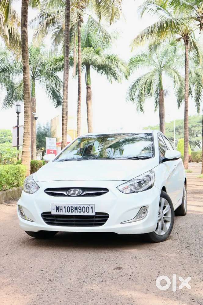 चार टायर नवीन बॅटरी नवीन स्क्रीन