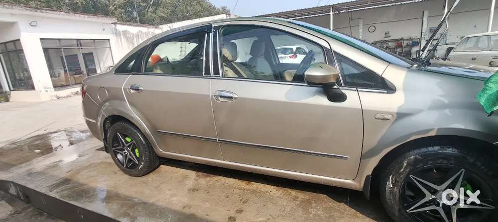 Fiat Linea 2009 Diesel 100000 Km Driven