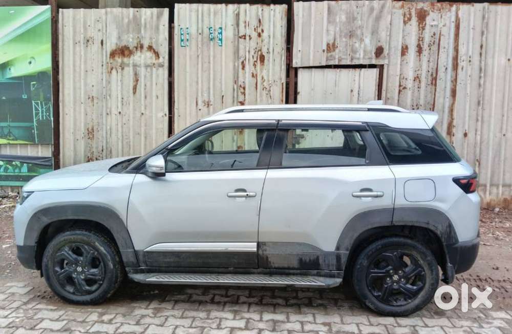 Maruti Suzuki Brezza 1.5 Zxi At Smart Hybrid, 2024, Petrol