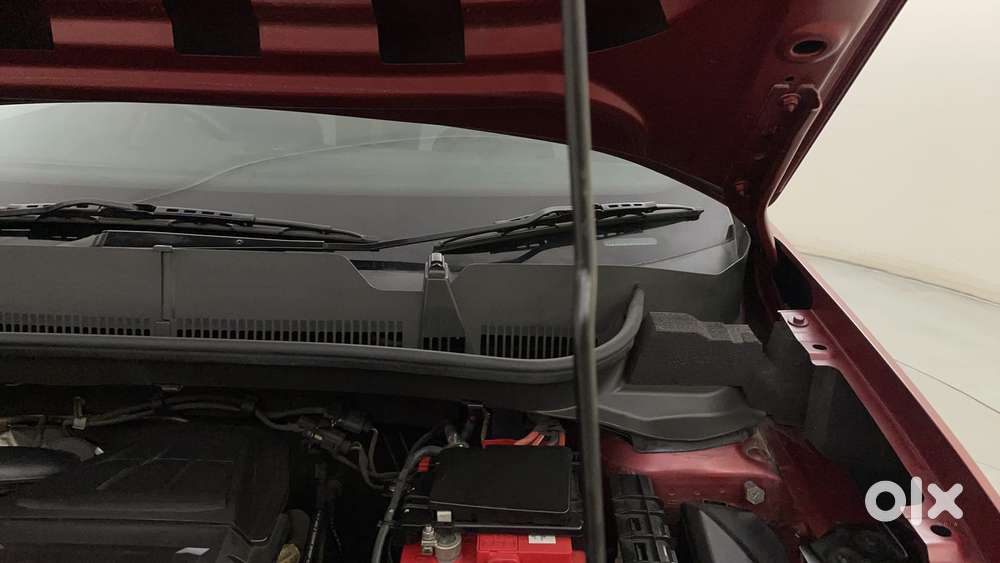 Volkswagen Taigun Topline 1.0 Tsi Mt (electric Seats), 2022, Petrol