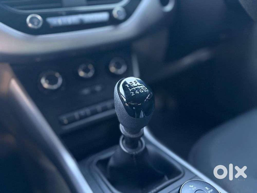 Tata Nexon 1.2 Revotron Xm, 2018, Petrol