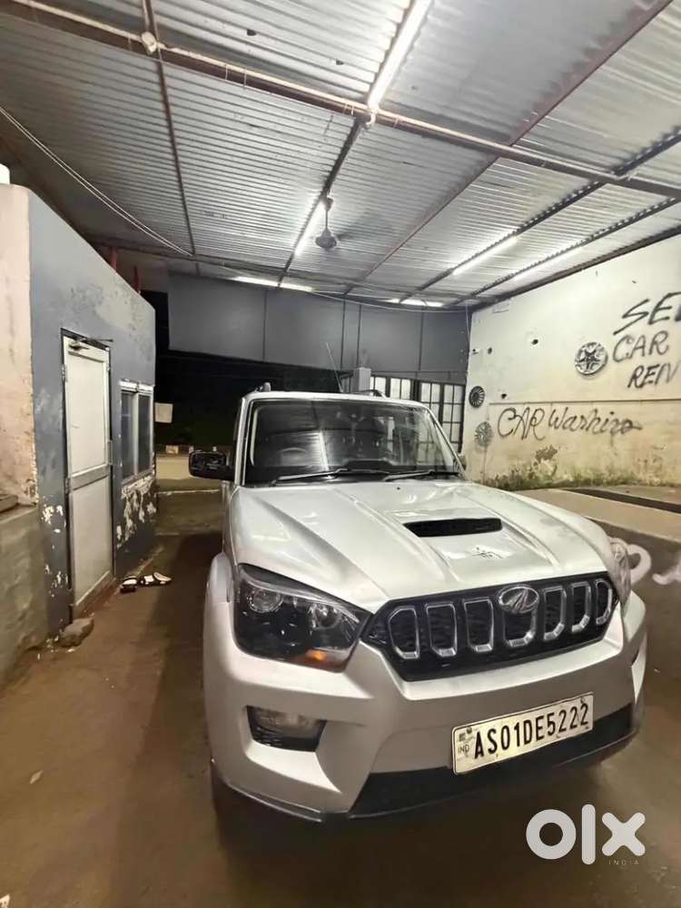 Mahindra Scorpio 2017