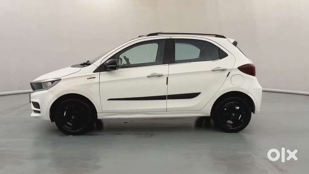 Tata Tiago 1.2 Revotron Xt Option, 2023, Petrol