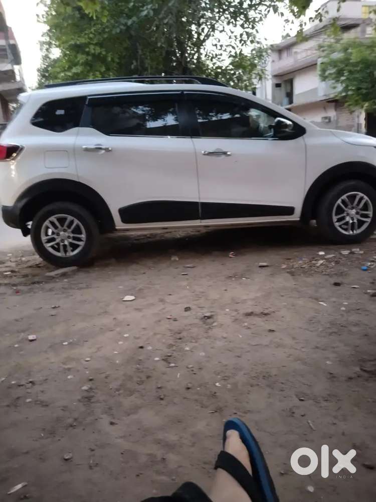 Renault Triber Rxt 2023 Year