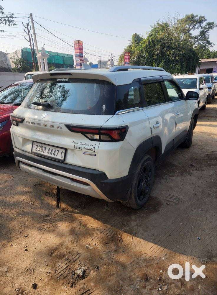 Maruti Suzuki Brezza 1.5 Zxi Cng, 2023, Cng & Hybrids