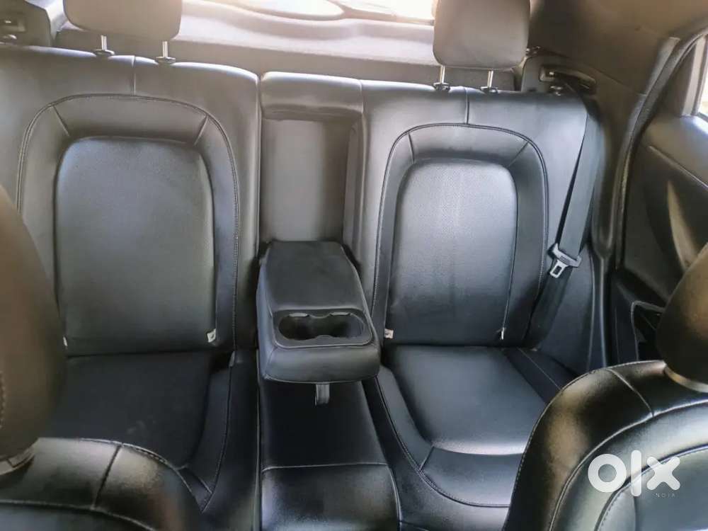 Tata Nexon Top Model With Sunroof