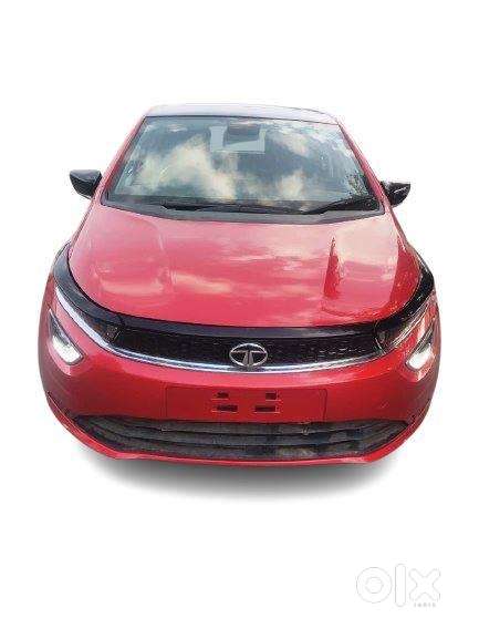Tata Altroz Xz Plus (o) (s) Icng, 2023, Petrol