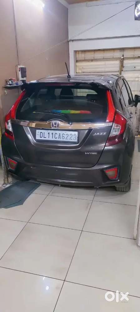 Honda Jazz 2015 Cng & Hybrids Well Maintained