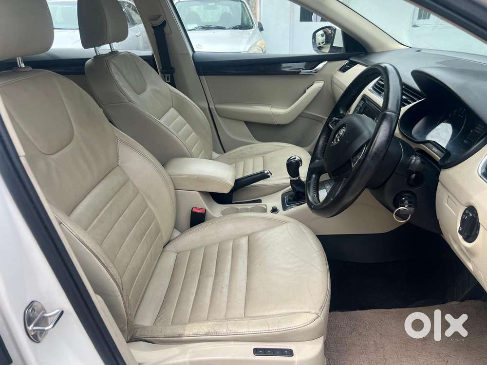 Skoda Octavia Elegance 2.0 Tdi At, 2015, Diesel