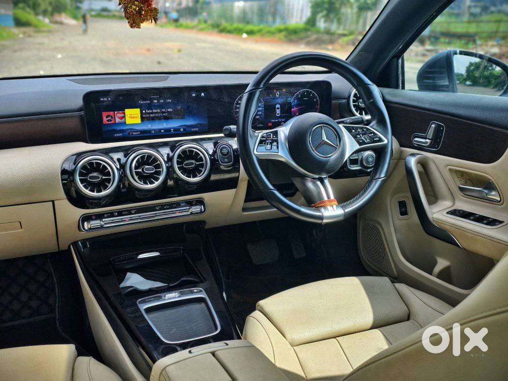 Mercedes-benz A-class Limousine 200, 2023, Petrol