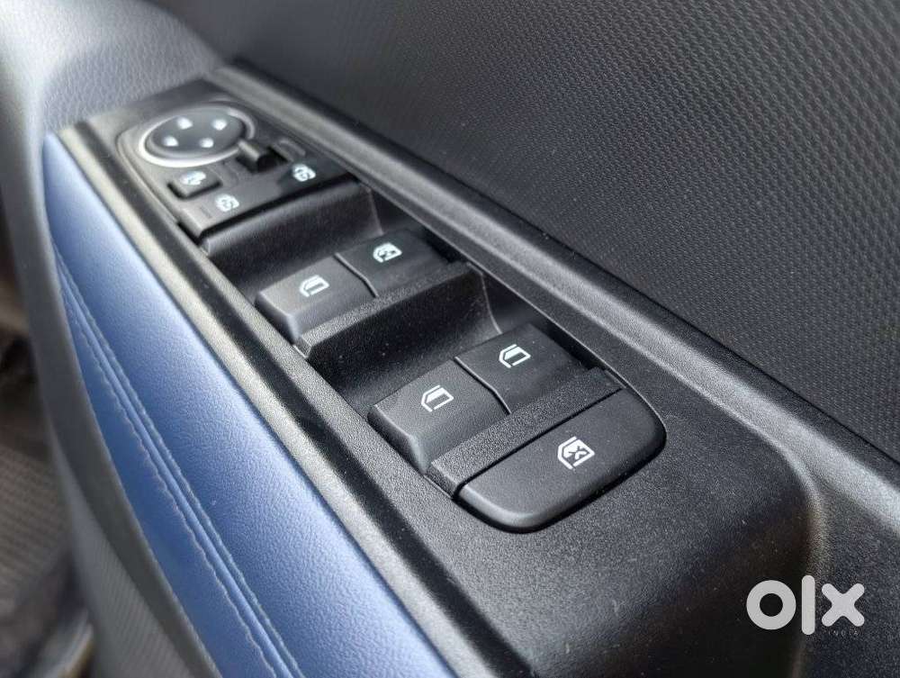 Kia Sonet G 1.2 5mt Htk(o), 2025, Petrol