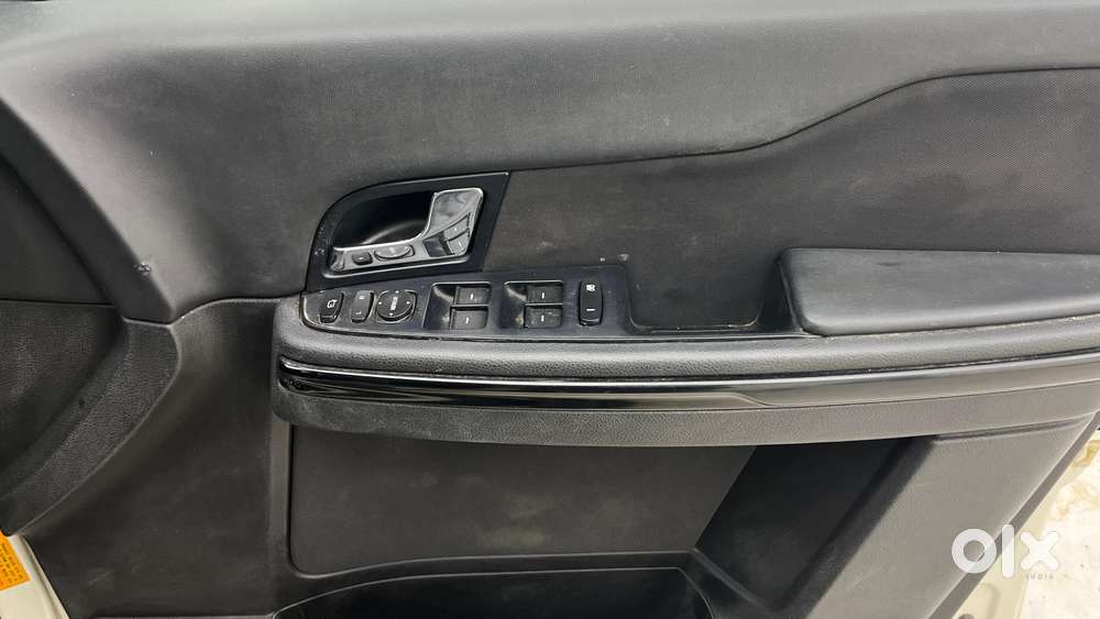 Tata Hexa Xma, 2019, Diesel
