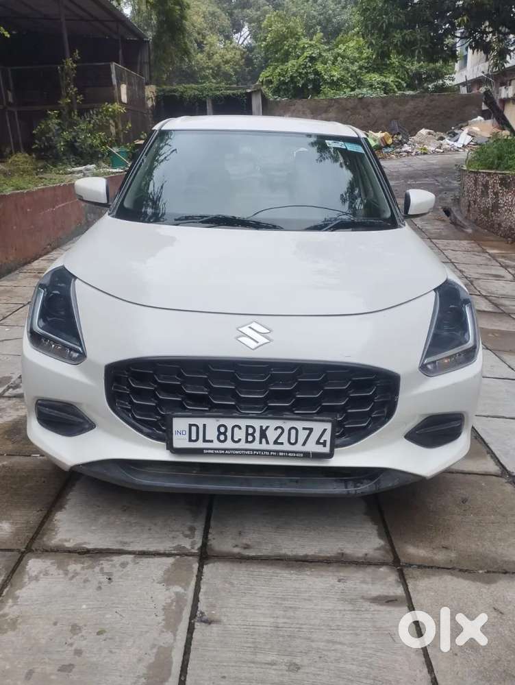 Maruti Suzuki Swift Vxi, 2025, Petrol